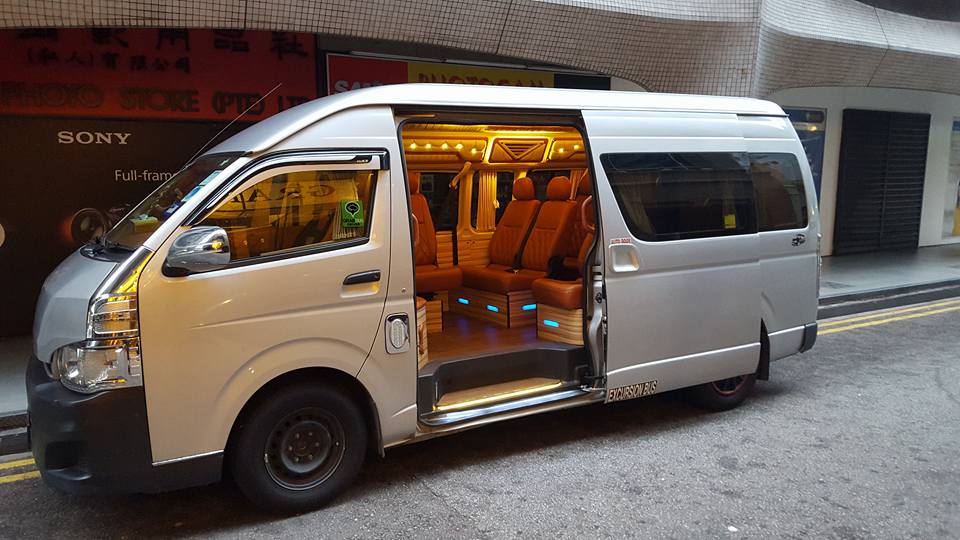 Mini Bus